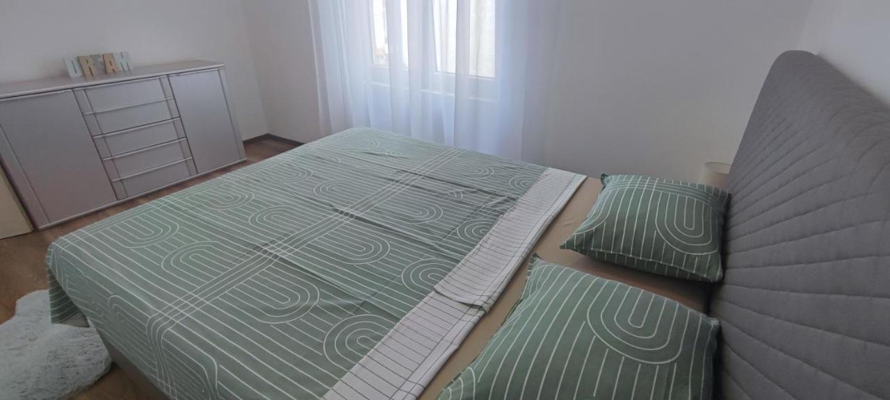 Modern And Cosy With Panorama View *