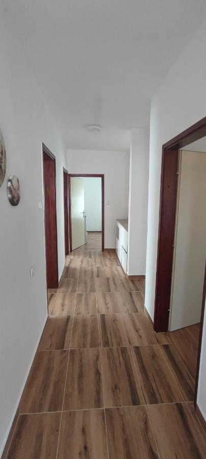 Modern And Cosy With Panorama View